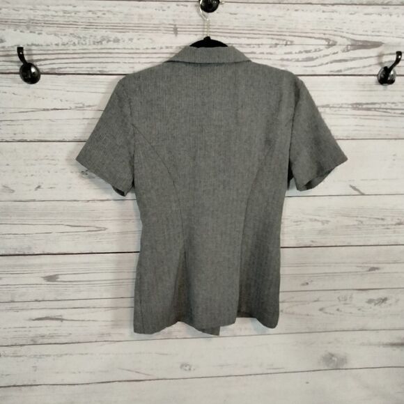 "Victoria Ashley" ( New York) woman's dress jacket - Picture 4 of 6